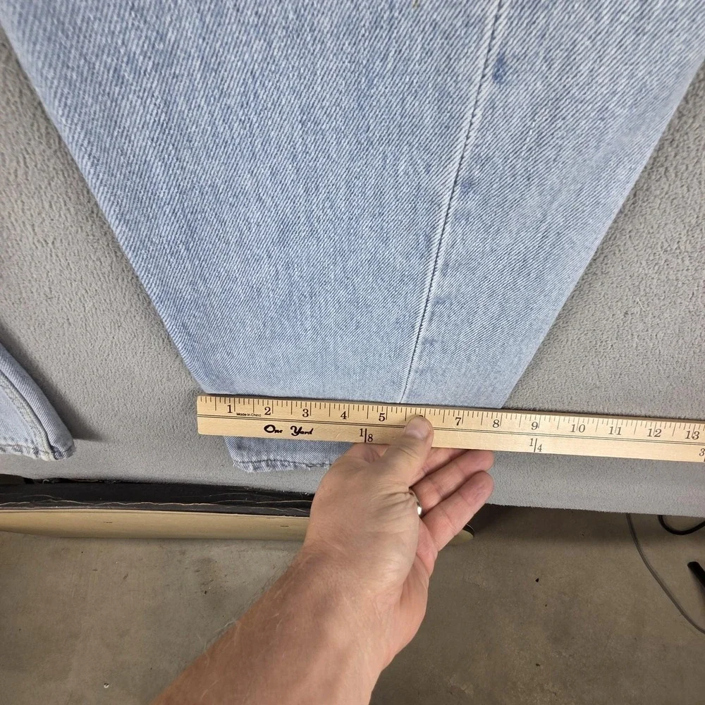 Levis 12237 important